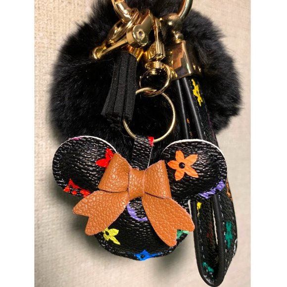 Minnie Keychain Leather Luxury, with Pom Pom Color Black - Picture 4 of 6